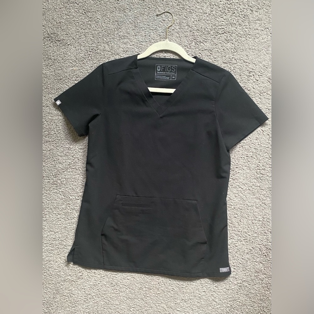 Figs limited edition pacora bonded scrub top in black xs🖤 - Picture 3 of 5